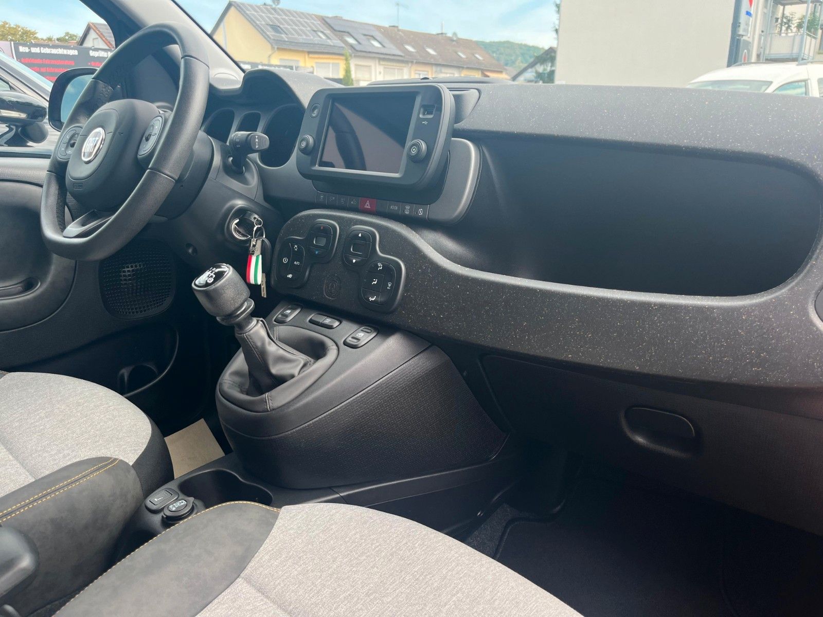 Fahrzeugabbildung Fiat Panda Cross 1.0* 1.Hand*Allwetter*