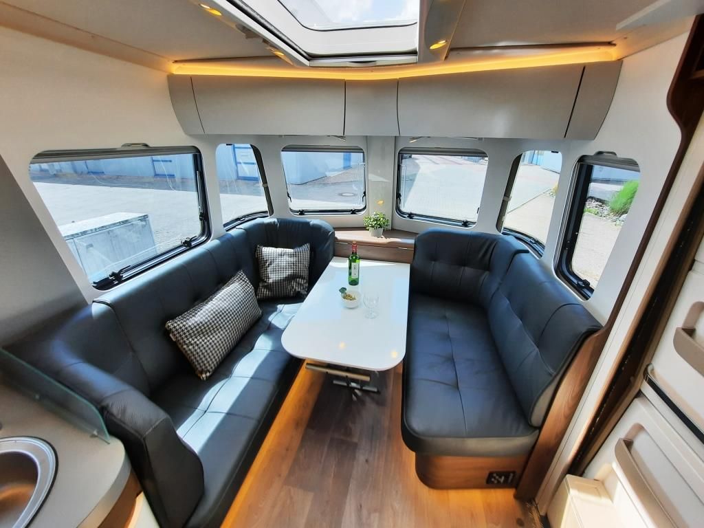 Fahrzeugabbildung HYMER / ERIBA / HYMERCAR Touring 820 Verfüg./Sparen Sie 31.910,- €