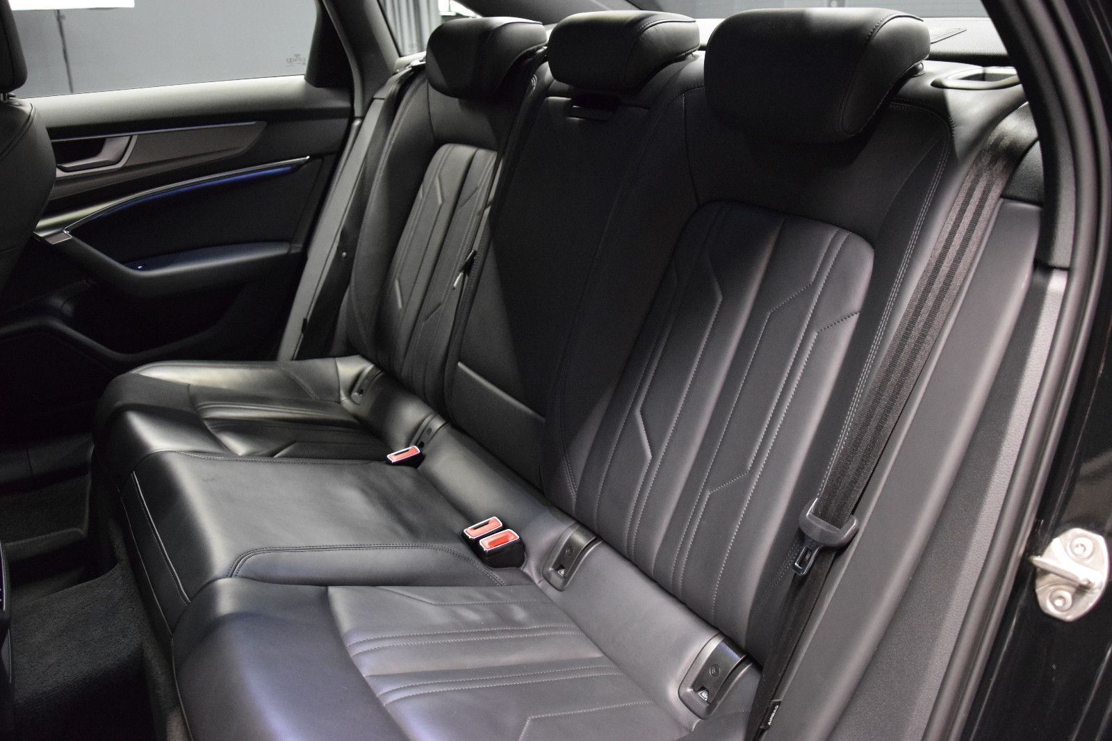 Fahrzeugabbildung Audi A6 Lim. 55 TFSI quattro Sport Pano Leder ACC
