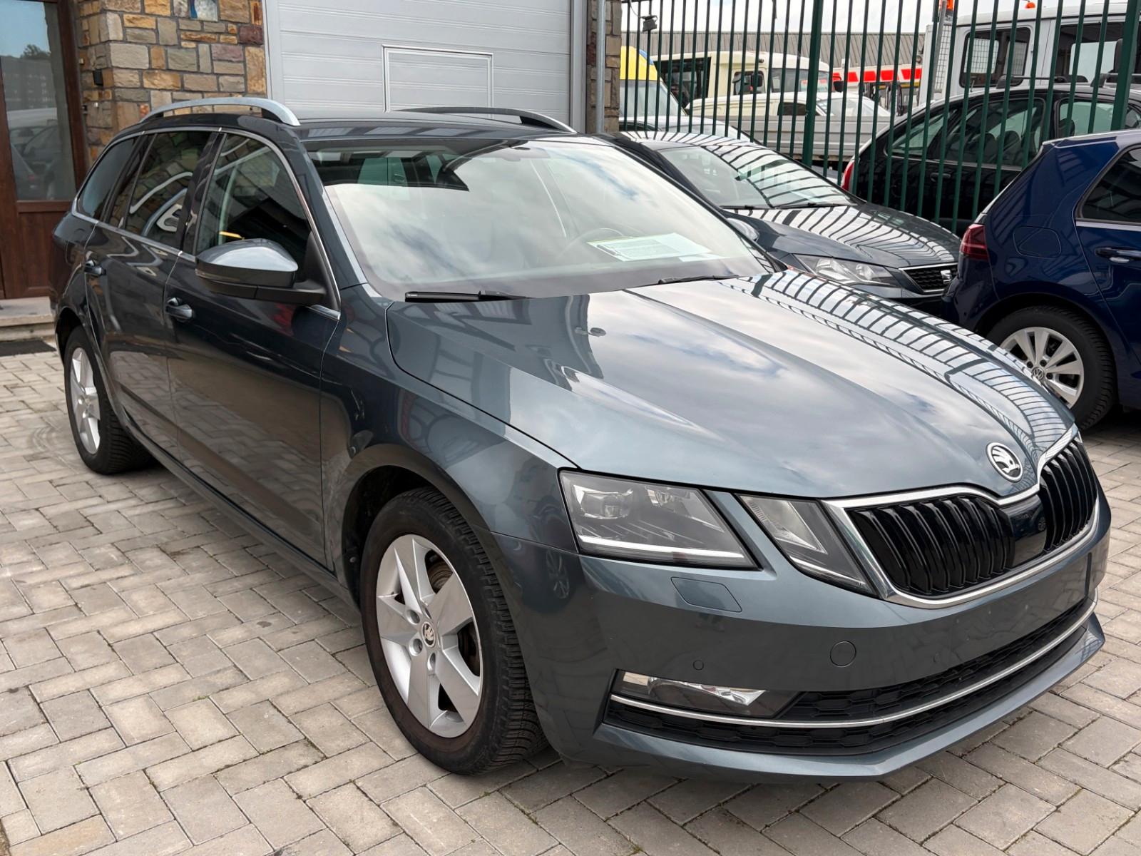Skoda Octavia Combi Style VOLLLEDER MwSt incl.