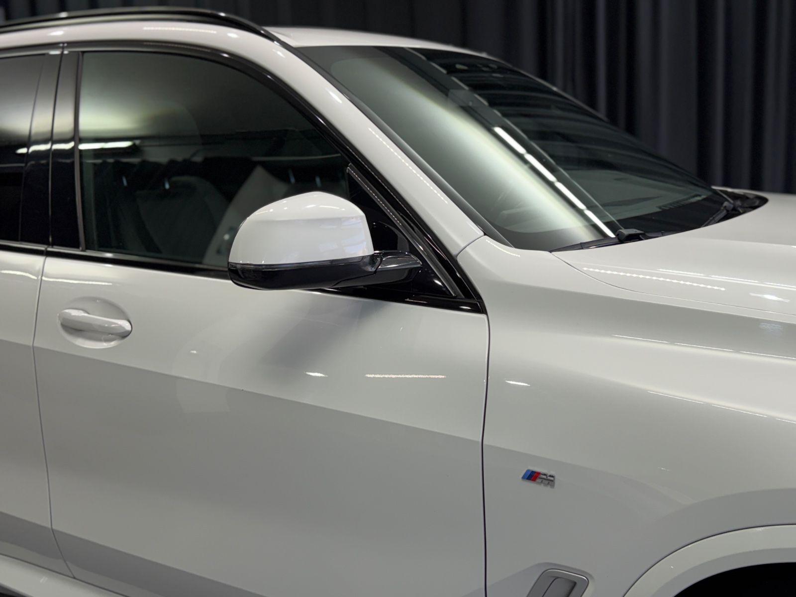 Fahrzeugabbildung BMW X5 xDrive 30d M SPORT|PANORAMA|NAVI|LED|21 ZOLL|