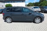 Volkswagen Touran 2.0 TDI SCR DSG 7-Sitzer EX Taxi - Volkswagen Touran mit Diesel-Antrieb: Leder
