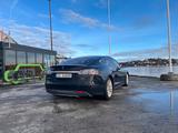 Tesla model S 85 SuperChargig - Tesla aus 2014