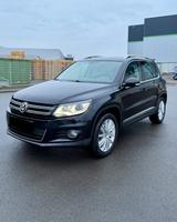 Volkswagen Tiguan Sport & Style 4Motion TOP! 70.000 KM! - VW Tiguan Gebrauchtwagen in Düsseldorf