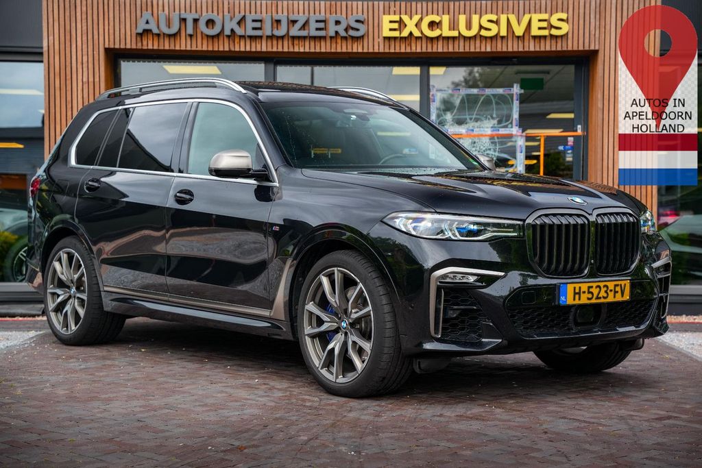 BMW X7 M50