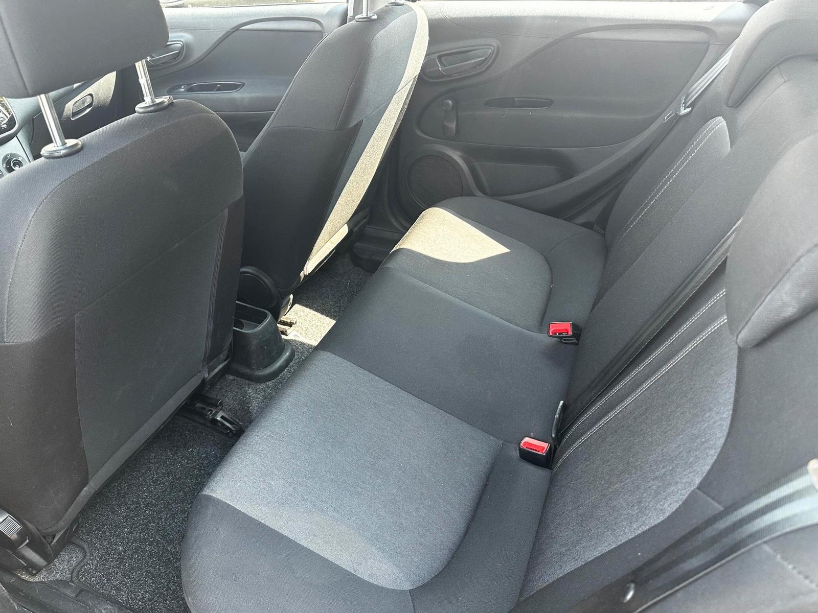 Fiat Punto 1.2 8V MYSTYLE KUNDENAUFTRAG!!! 51 kW (...