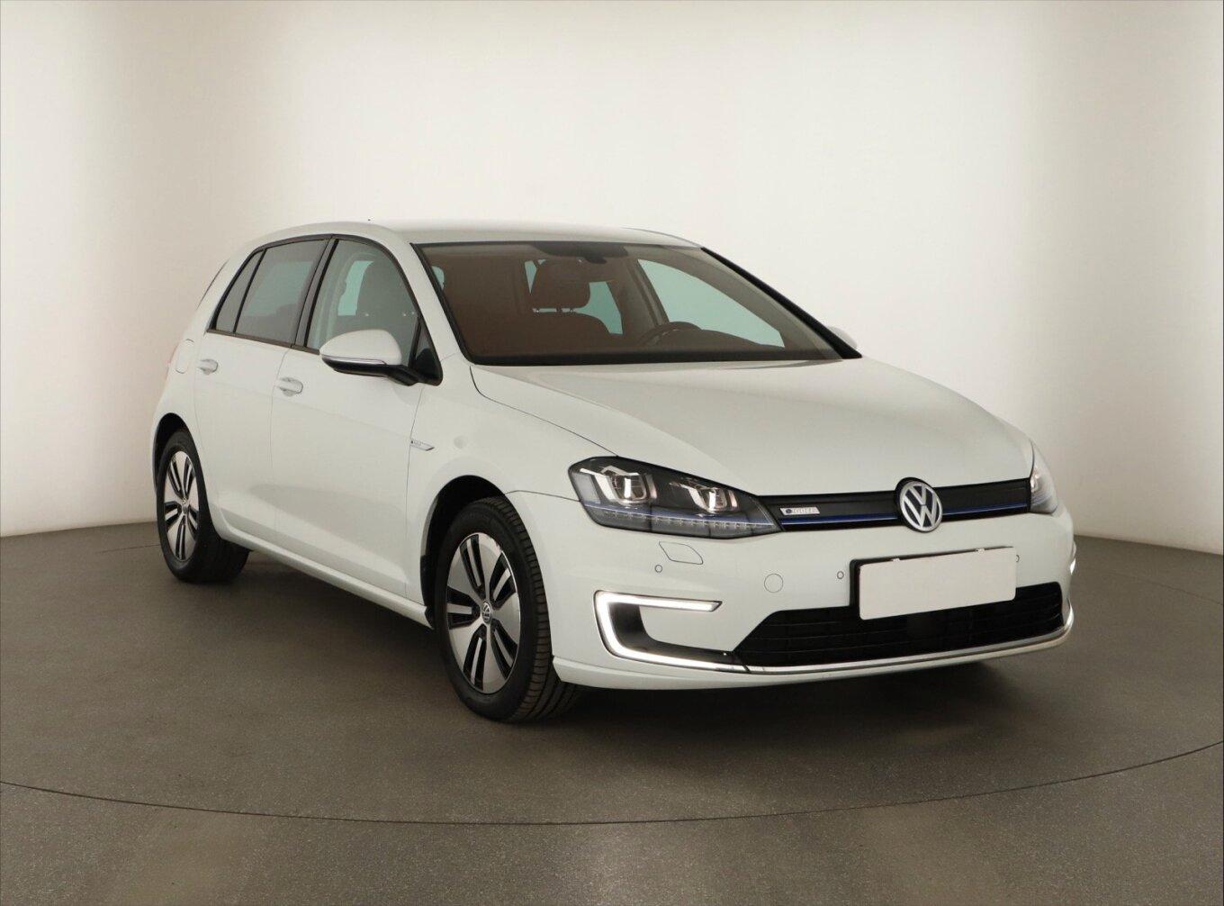 Volkswagen e-Golf 20.5 kWh - 25 Ah 2017 , Automatik,