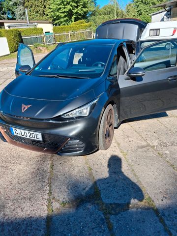CUPRA Born 58 kWh 150 kW - wie neu