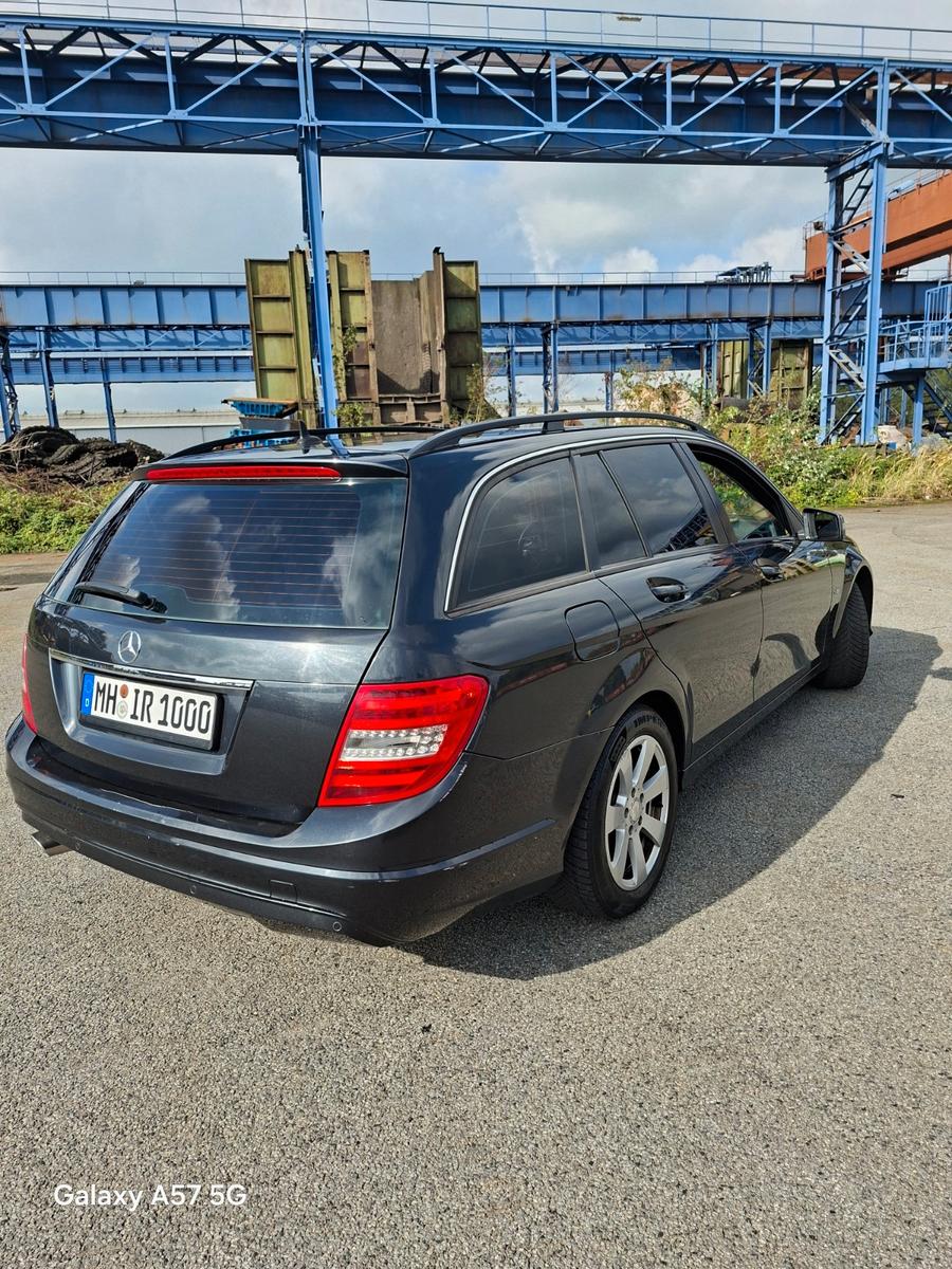 Mercedes-Benz C220 2011 — photo 5