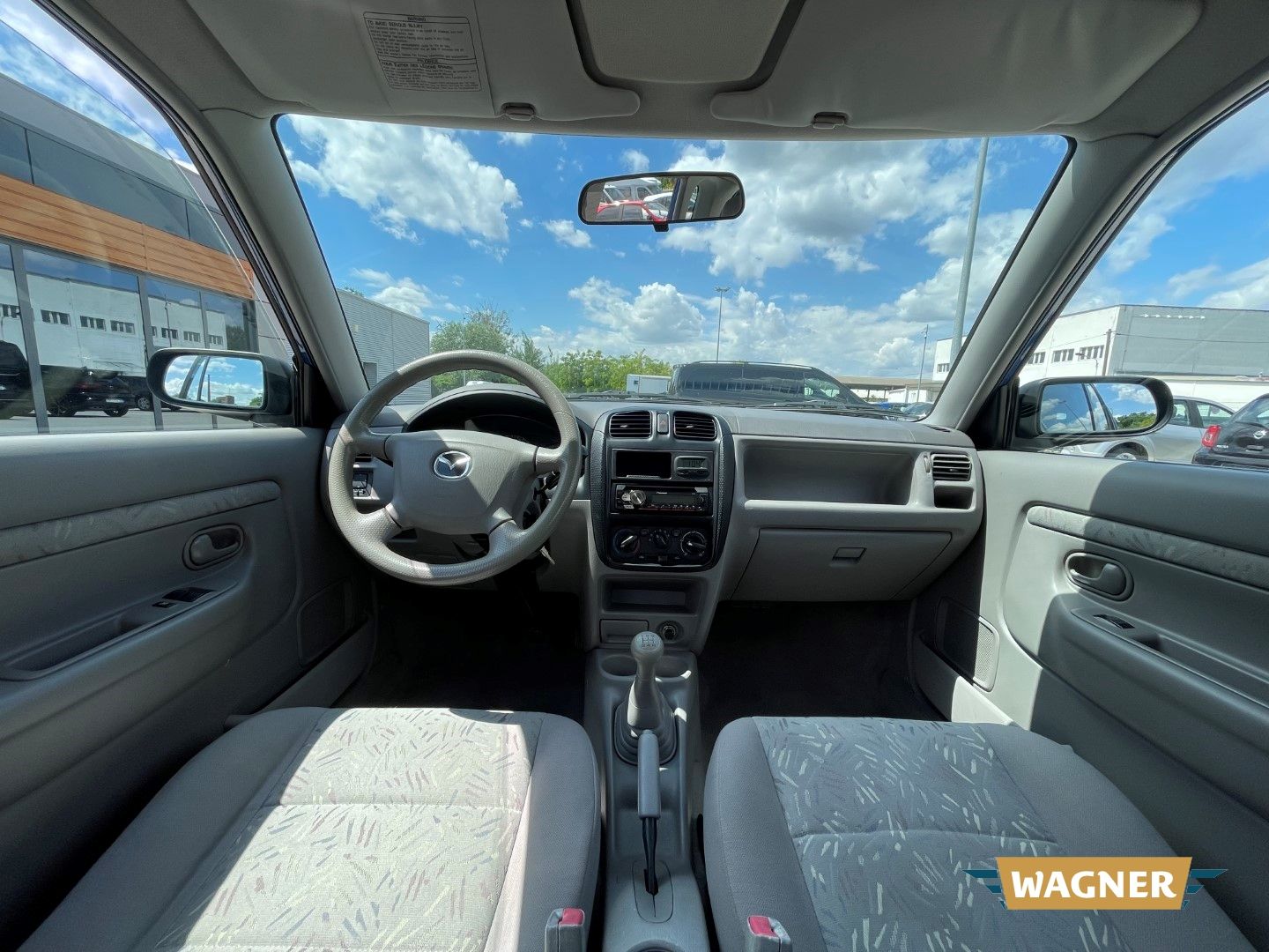 Fahrzeugabbildung Mazda Demio Comfort 1.3 Klimaanlage Radio