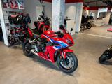 Honda CBR650R E-Clutch 2026 Red *sofort verfügbar* - HONDA CBR650R E CLUTCH