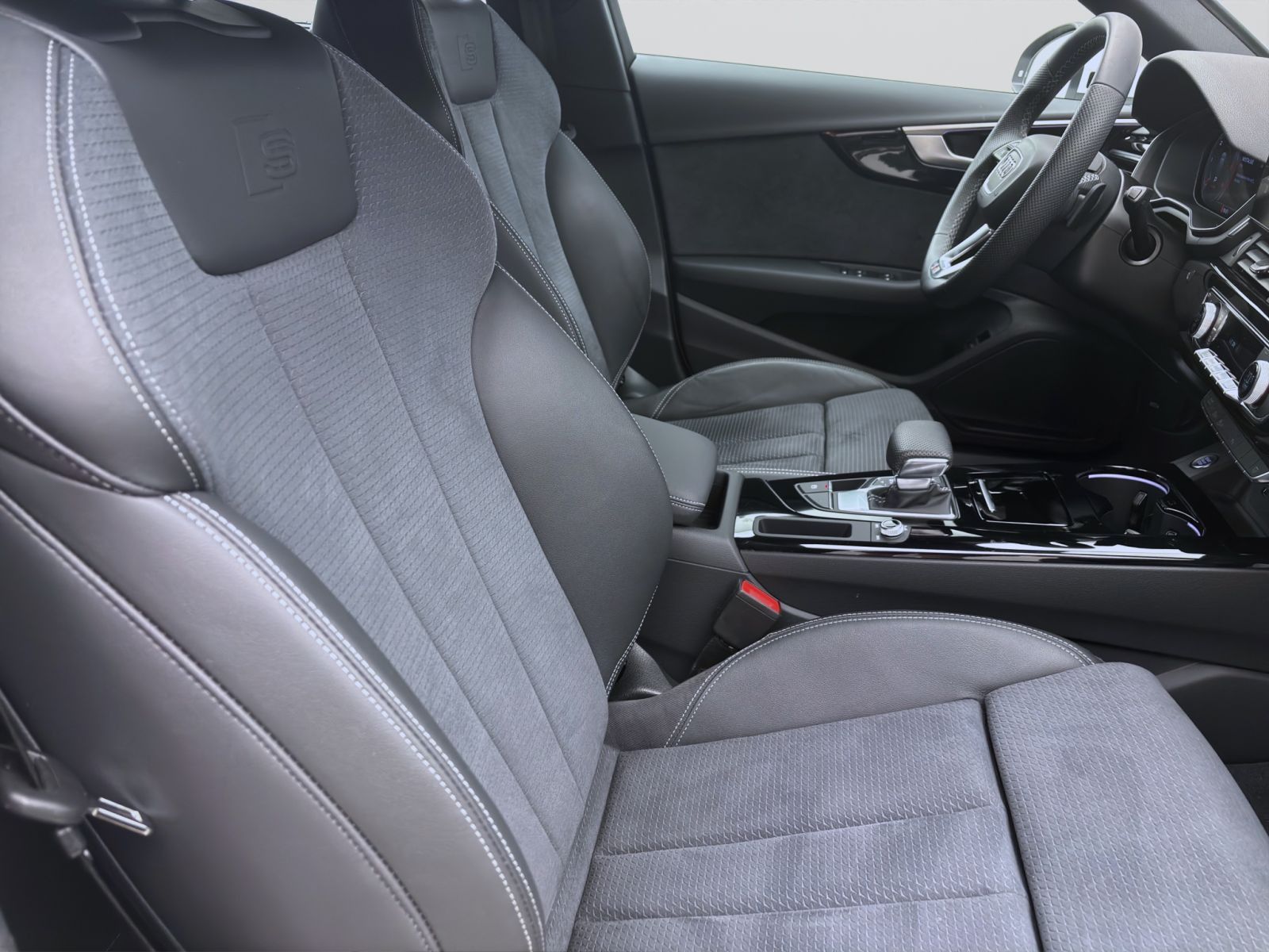 Audi A4 Avant 40 TDI S LINE NAVI KAMERA SITZHZG PDC foto 17