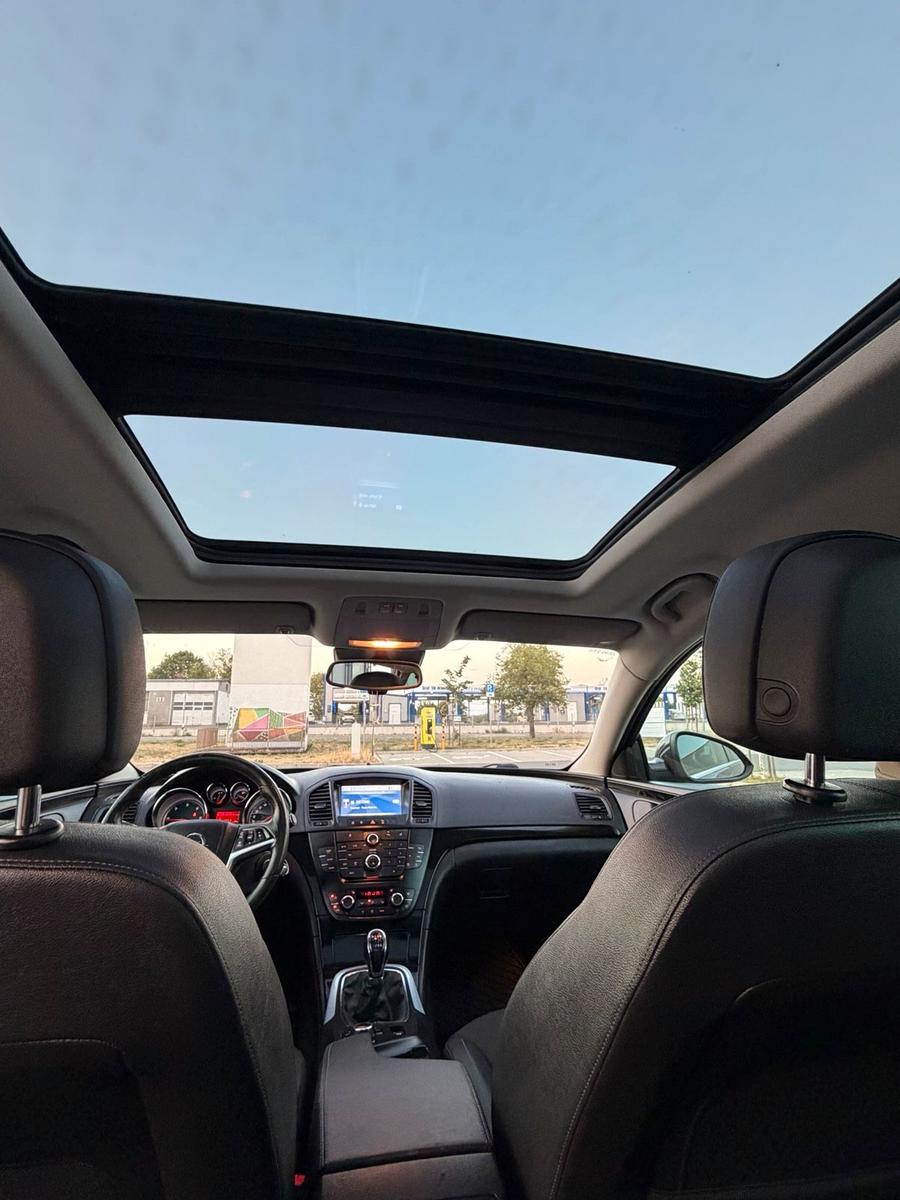 Opel Insignia 2012 — photo 7