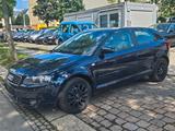 Audi A3 1.6 Attraction - Audi A3 aus 2004: 1.6