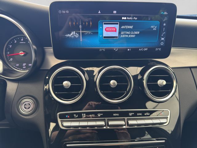 Fahrzeugabbildung Mercedes-Benz C 180 T AMG Sportfahrwerk+LED+CarPlay+Leder+DAB