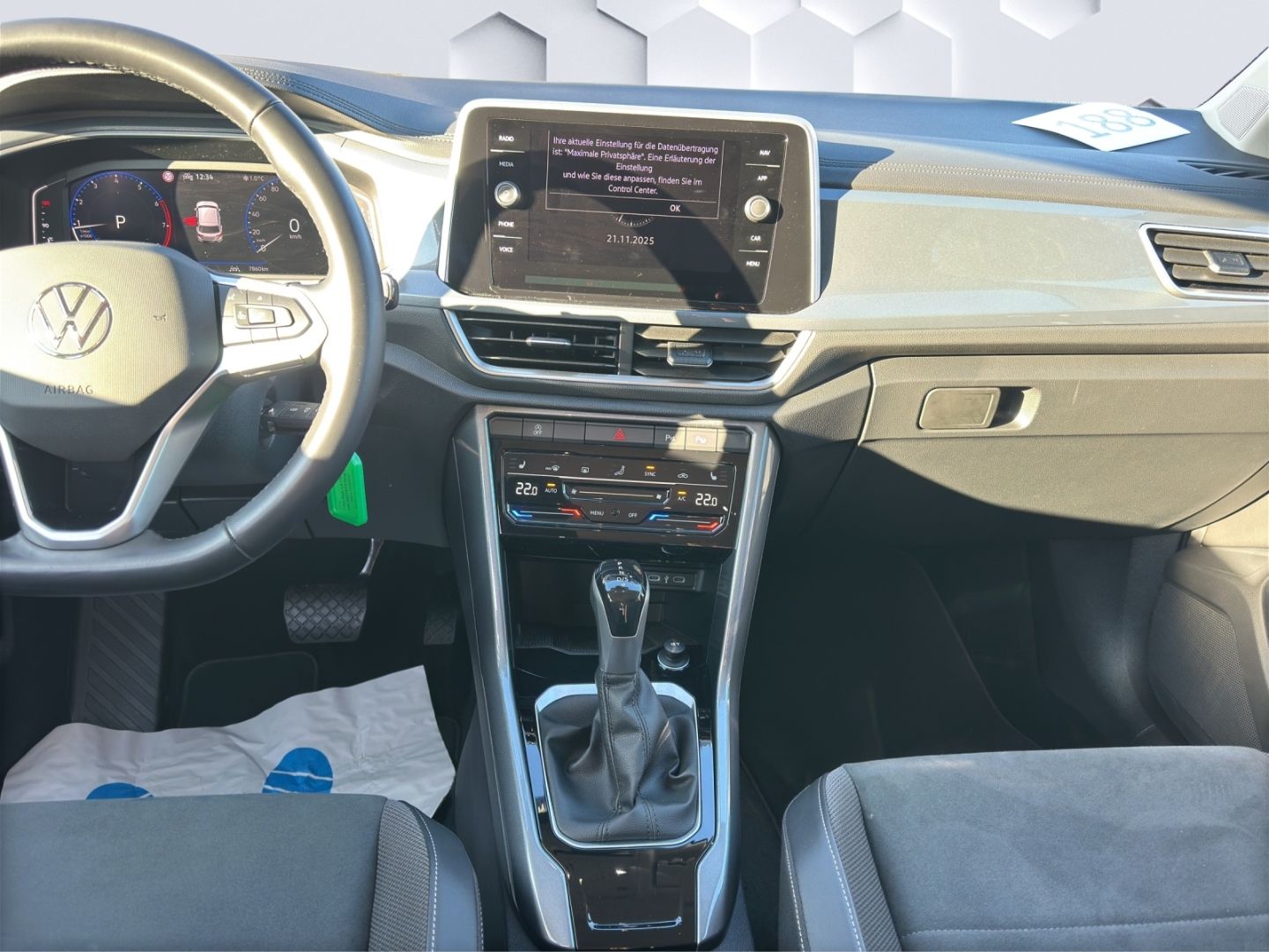 T-Roc Style 1,5l TSI 7-Gang DSG AHZV LED GJR ACC