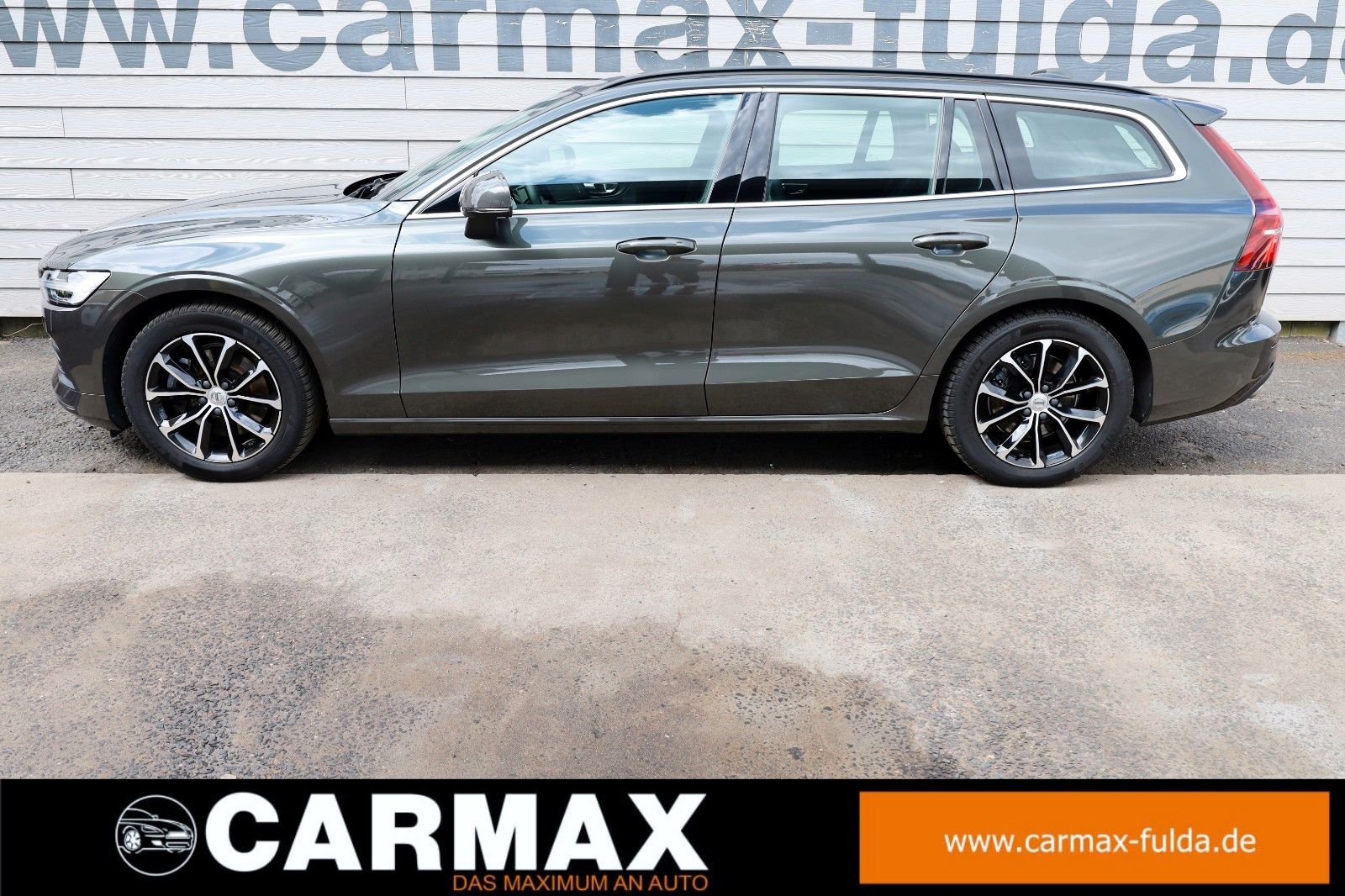 Fahrzeugabbildung Volvo V60 Kombi Momentum Pro,Aut.,Navi,Kamera, AHK el.