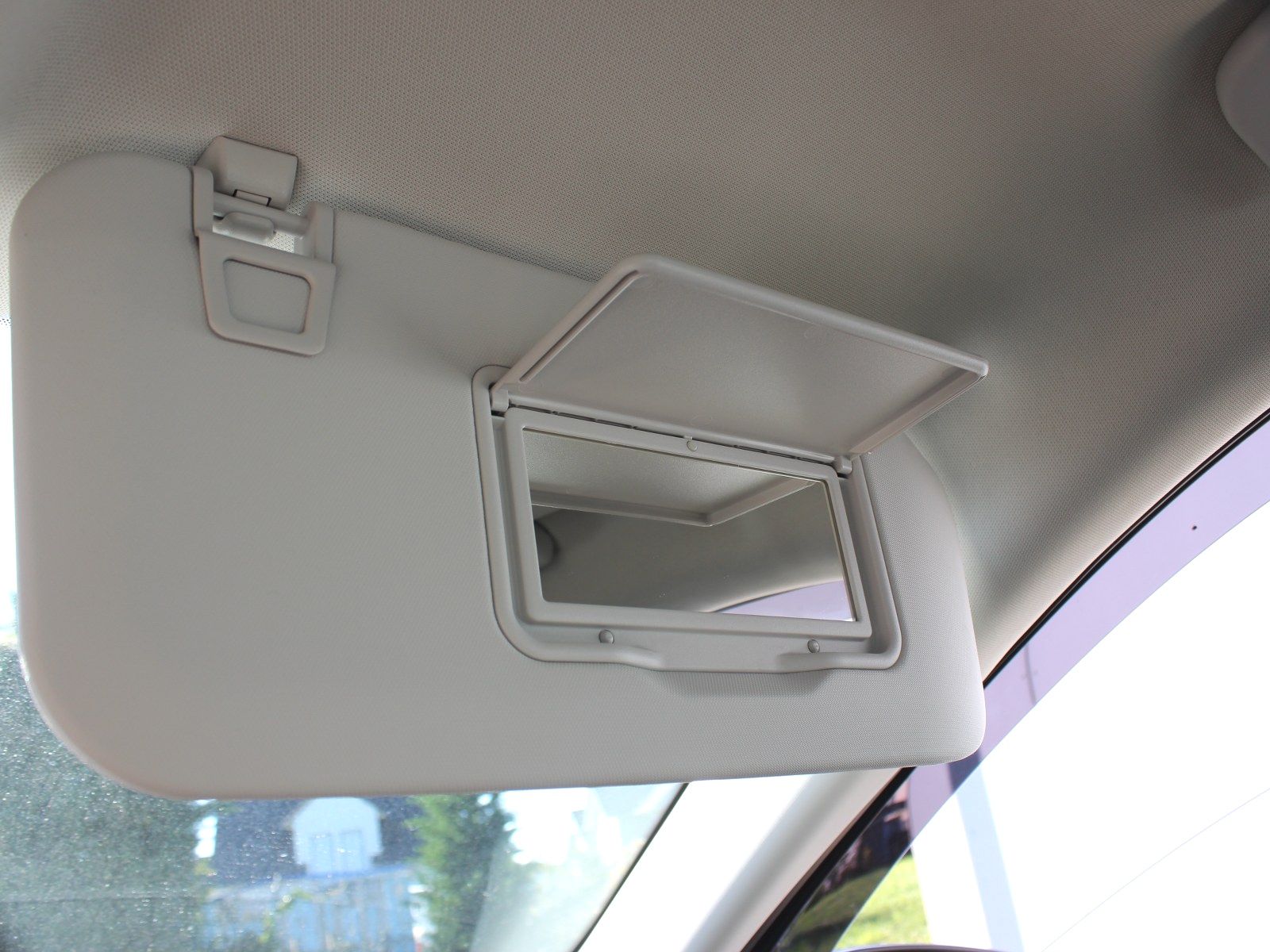 Fahrzeugabbildung Ford Kuga Plug-In Hybrid Cool & Connect 2,5 Duratec