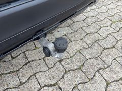 Fahrzeugabbildung Mercedes-Benz GLC 220d 4Matic AMG LINE NIGHT AHK DISTRONIC CAM