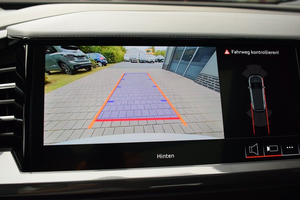 Audi Q4 e-tron - Bild 8