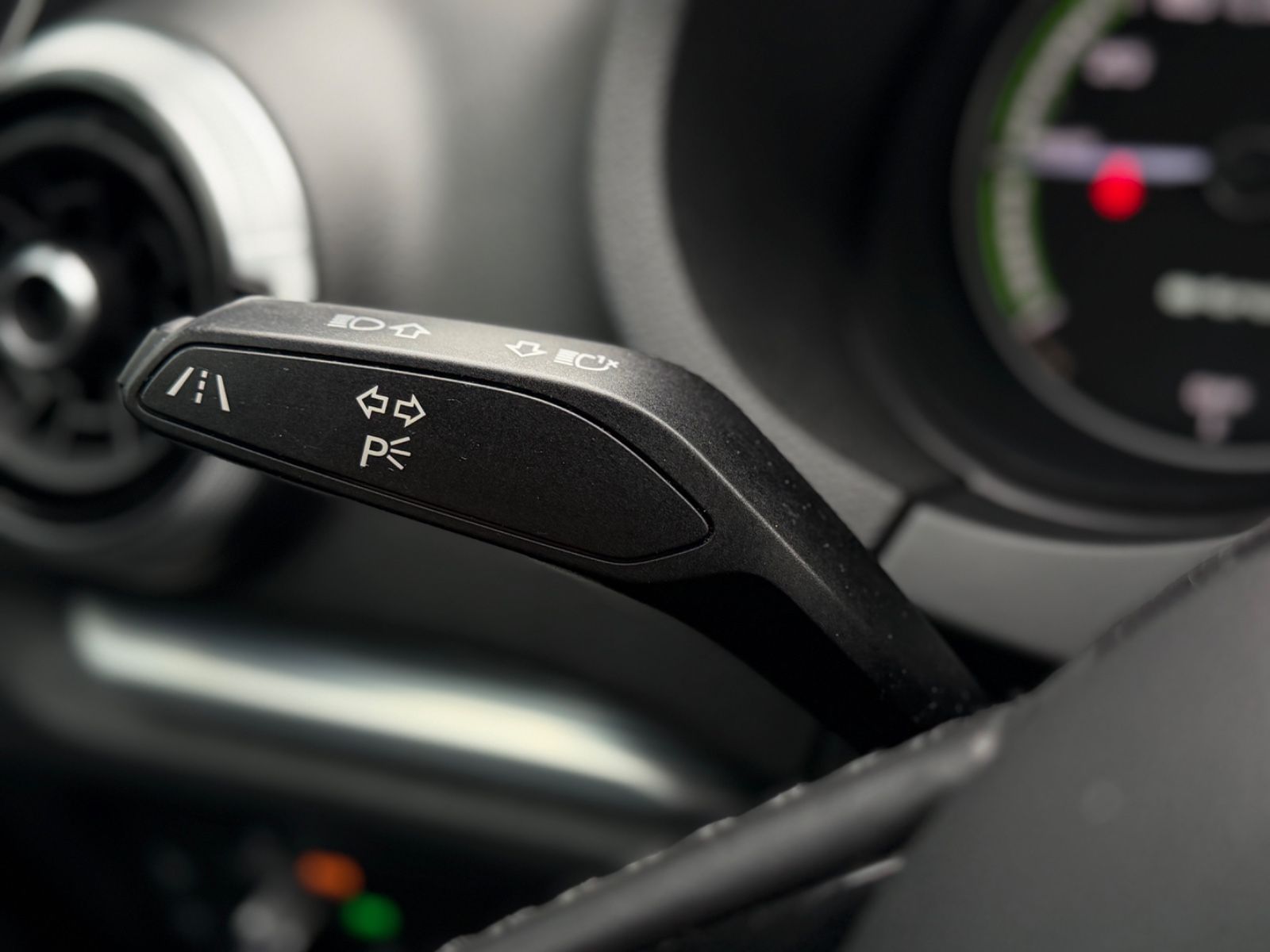 A3 Sportback 40 e-tron sport