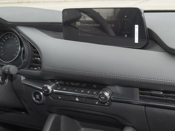 Mazda 3 Exclusive-Line Matrix360°BoseKlimaauto.Nav