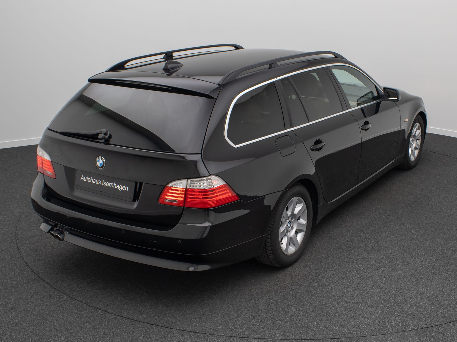 Fahrzeugabbildung BMW 525d Tempomat PDC Xenon NaviPro AHK Lordos HUD