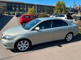 Toyota avensis 2.0 benzin 2006 - gebrauchte Toyota Avensis aus dem Jahr 2006