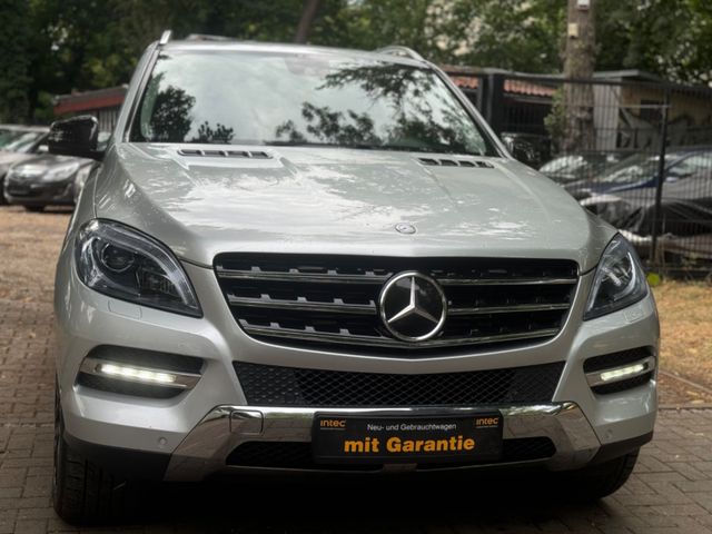 Mercedes-Benz ML 350 BlueTEC 4MATIC AMG Paket