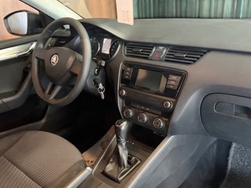 Skoda Octavia - 8