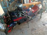 Suzuki RG 250 1986 - SUZUKI RG 250