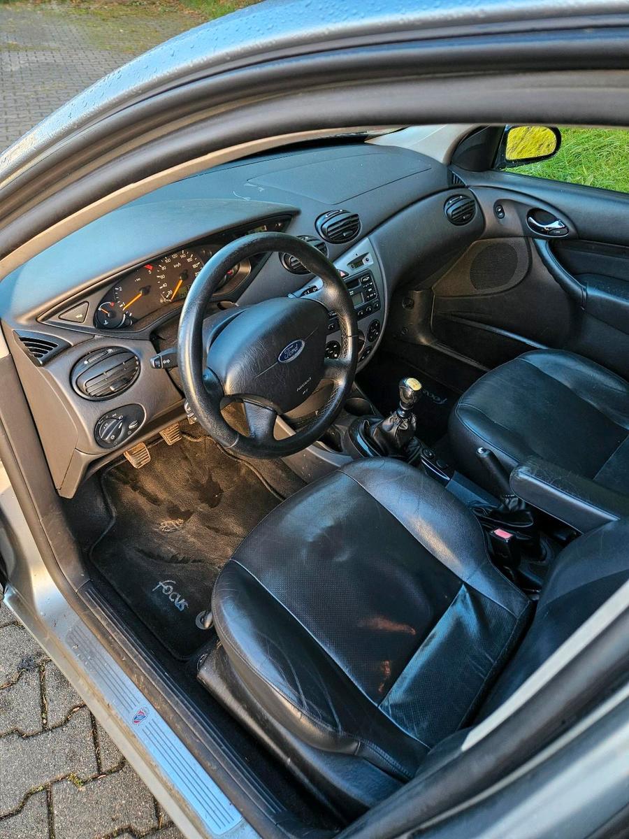 Ford Focus 2004 — двигун 101 HP (74kW)