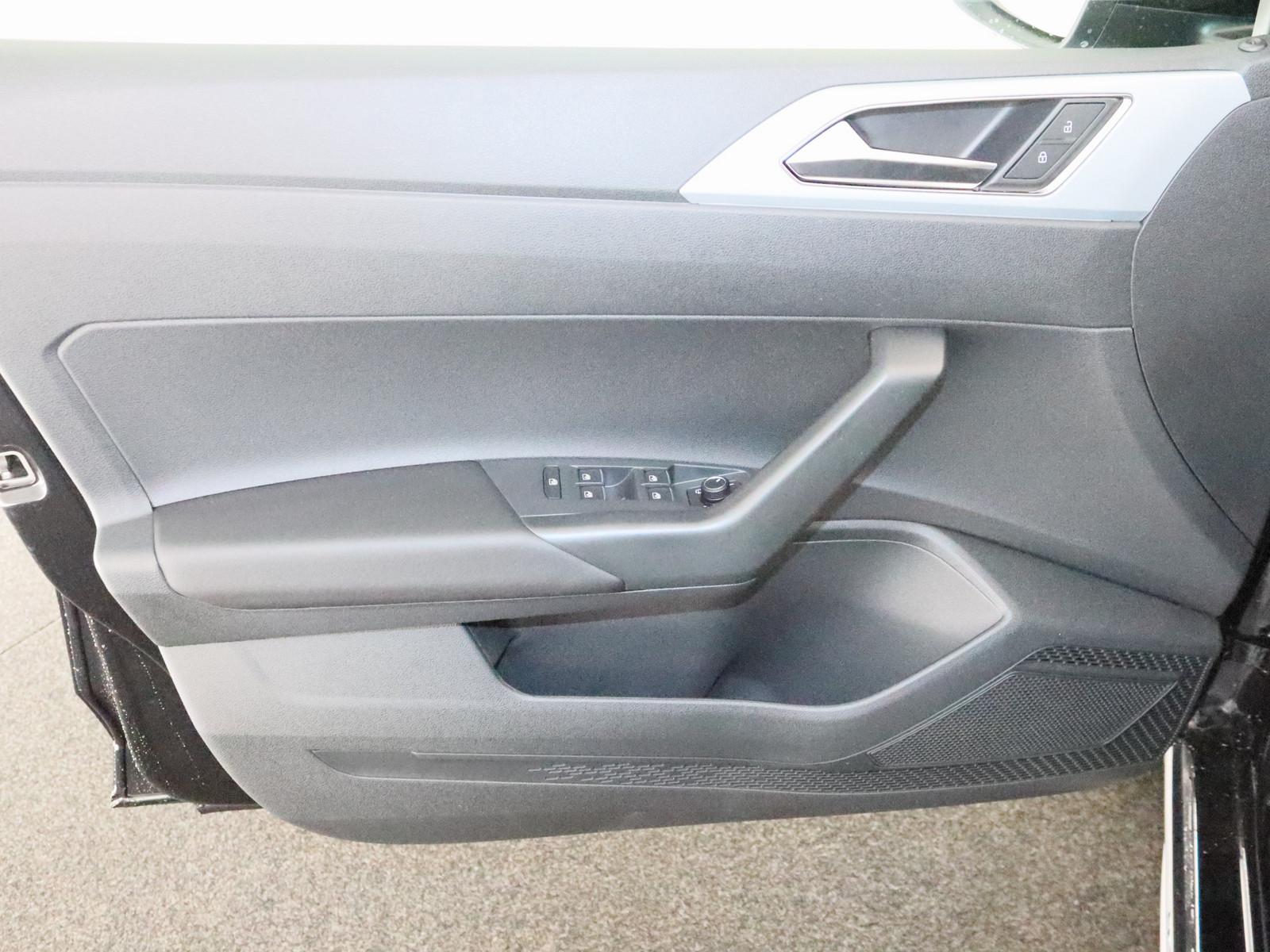 Volkswagen Taigo 1.0 TSI Energy AHK MATRIX-LED ACC SHZ PDC, миниатюра 15