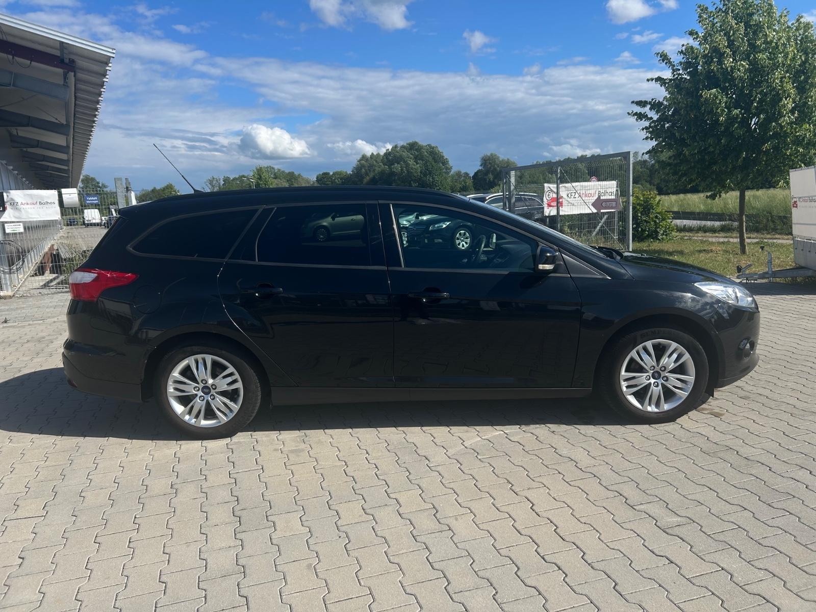 Ford Focus 2013 — photo 5