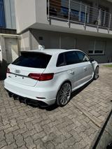 Audi RS3 2.5 TFSI S tronic quattro Sportback ohne OPF - Audi RS3: Weiß