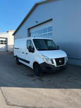 Nissan NV400 L1H1  Kastenwagen 2,3dci  AHK... - Nissan NV400 von privat