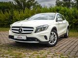 Mercedes-Benz GLA 200 Unfallfrei*8fach Bereift*2 Hand - Mercedes-Benz GLA 200 in Mainz