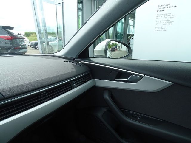 A4 Avant 40 TFSI S-tronic advanced / Panorama