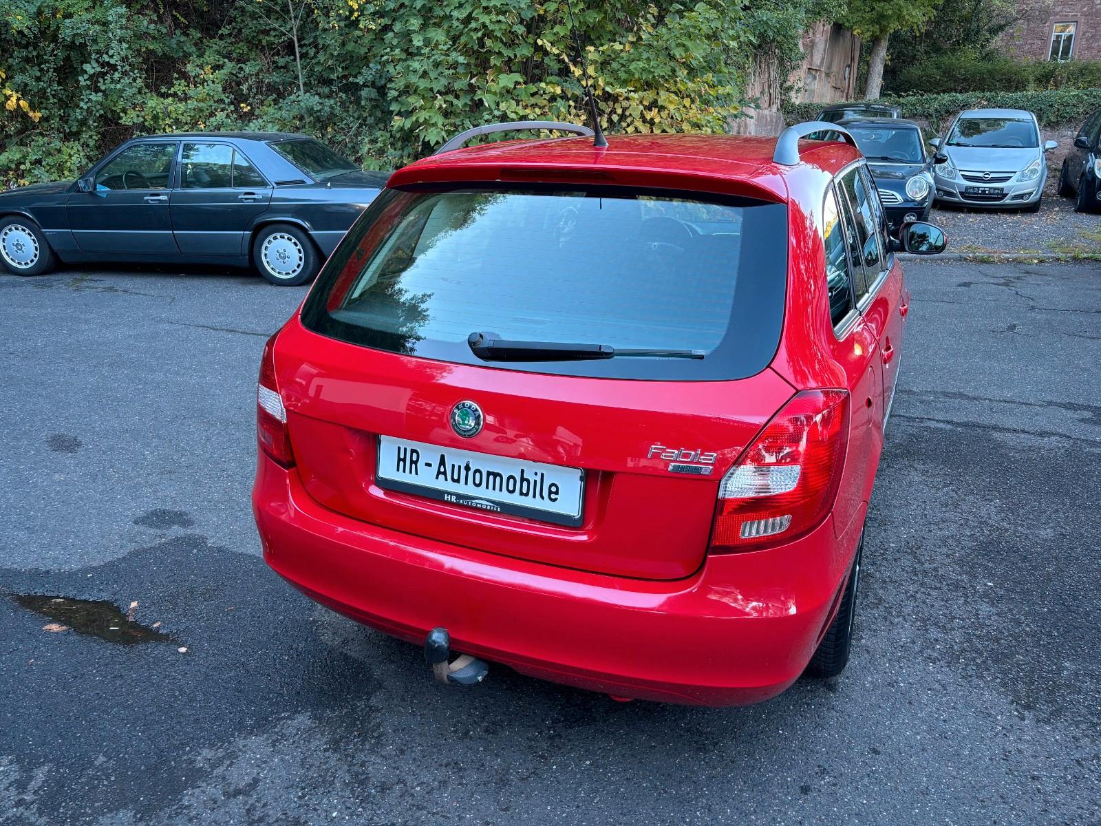 Skoda Fabia 2010 — photo 8