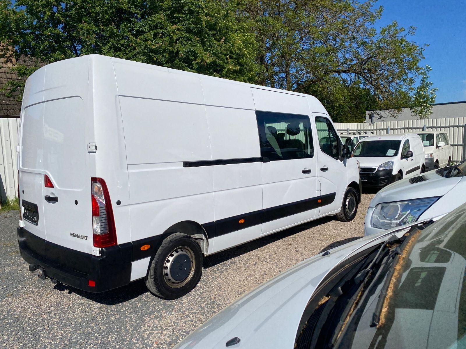 Fahrzeugabbildung Renault Master III Kasten L3H2 3,5t Doka,7-Sitzer,AHK