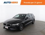 Volvo VOLVO V60 B5 AWD Geartronic Momentum Business Pr - Volvo V60 Momentum mit Hybrid-Antrieb (Benzin/Elektro)