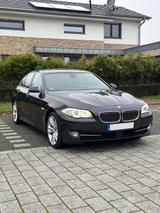 BMW F10 535i HUD, Soft close, Sitz Lüftung... - BMW 535 in Hamburg