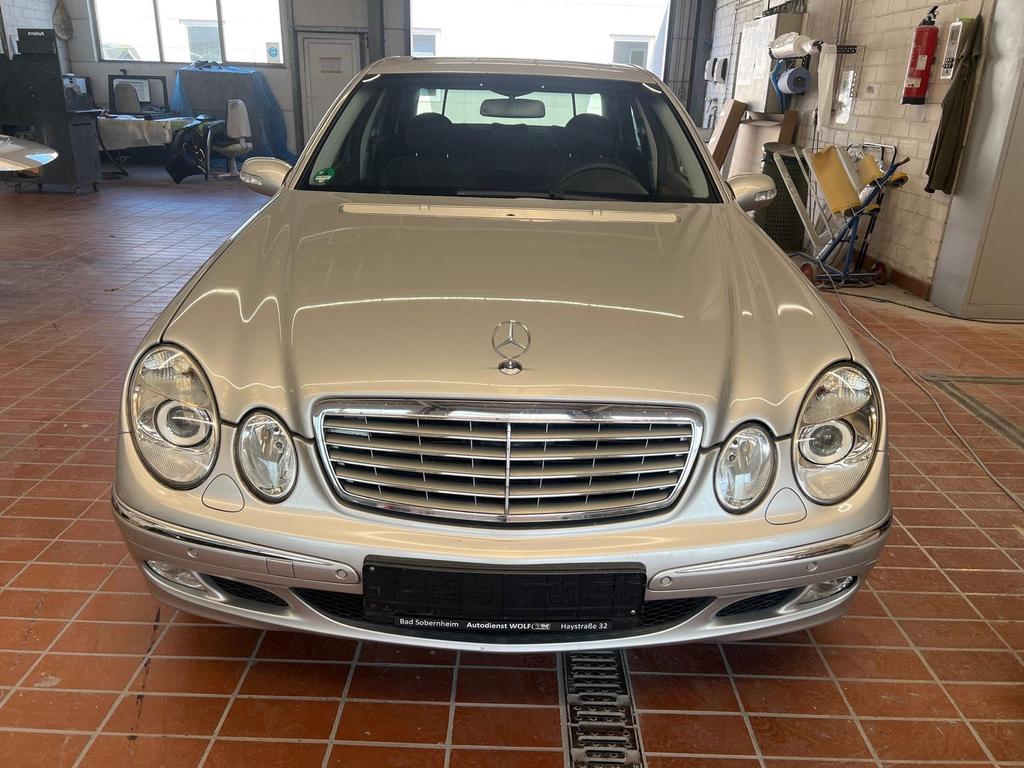 Mercedes-Benz E 280
