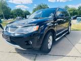 Mitsubishi Outlander 2.2 DI-D Intense, 7 Sitzer Keyless Go - gebrauchte Mitsubishi Outlander aus dem Jahr 2009