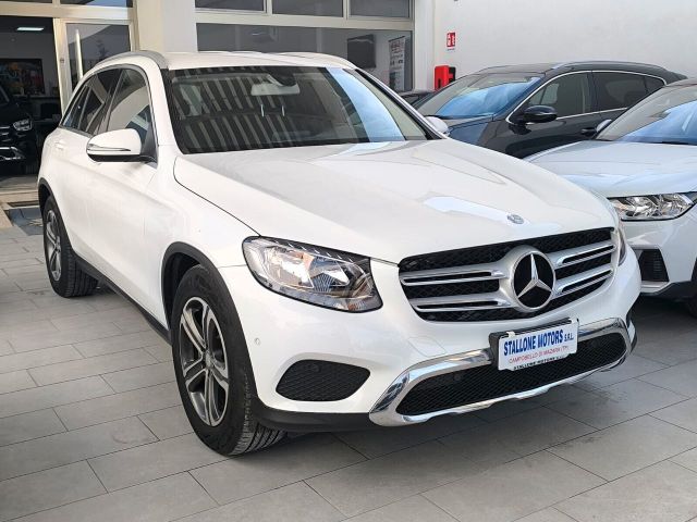 MERCEDES-BENZ Mercedes GLC 220d 4Matic Business 2.1cc 170cv 20