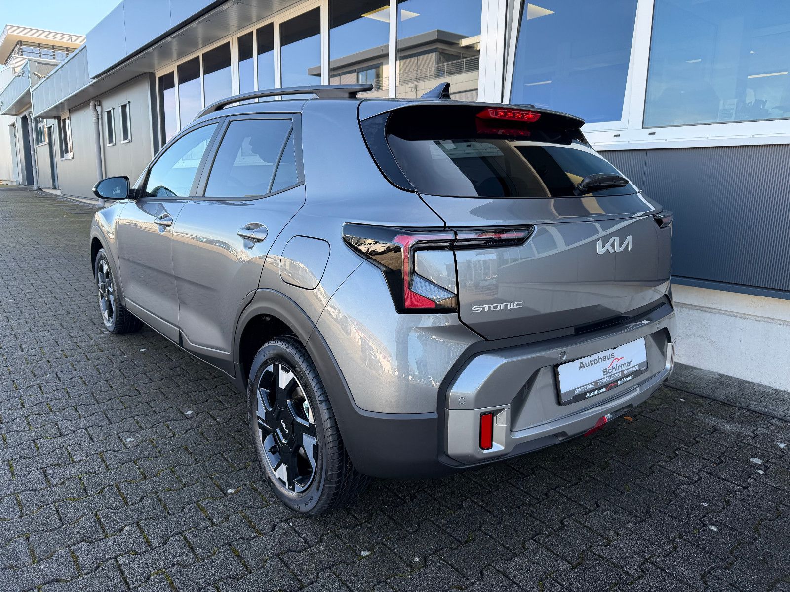 Fahrzeugabbildung Kia Stonic 1.0 T-GDI DCT Vision