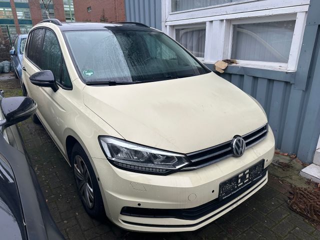 Volkswagen Touran 2.0 TDI, 7 Sitze, Panoramadach, LED, Navi