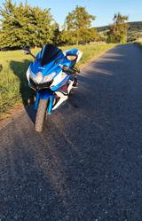 Suzuki GSX-R750 - SUZUKI 2009 GSX R750