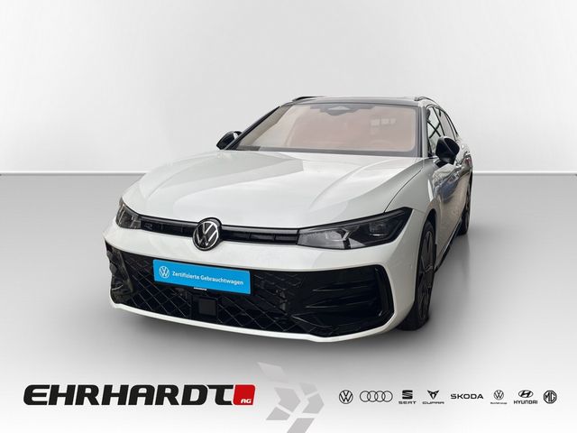 Volkswagen Passat 1.5 eHybrid DSG R-Line Signature AHK*PANO