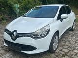 Renault Clio Dynamique 1.2 16V 75 Dynamique - Renault Clio: Dynamique 16v